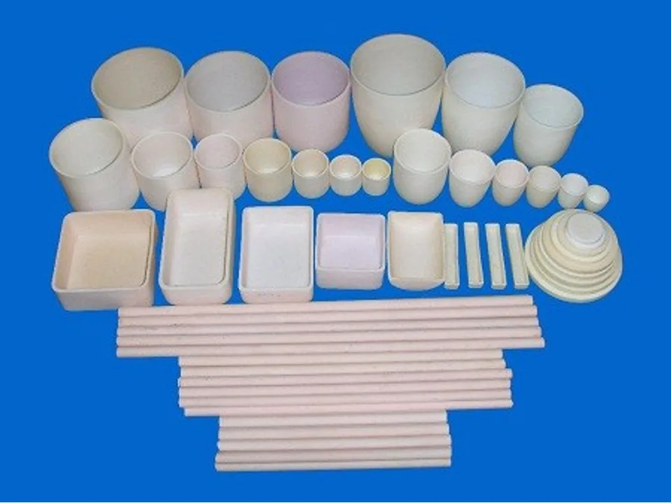 Ống, thanh và khay sứ kỹ thuật