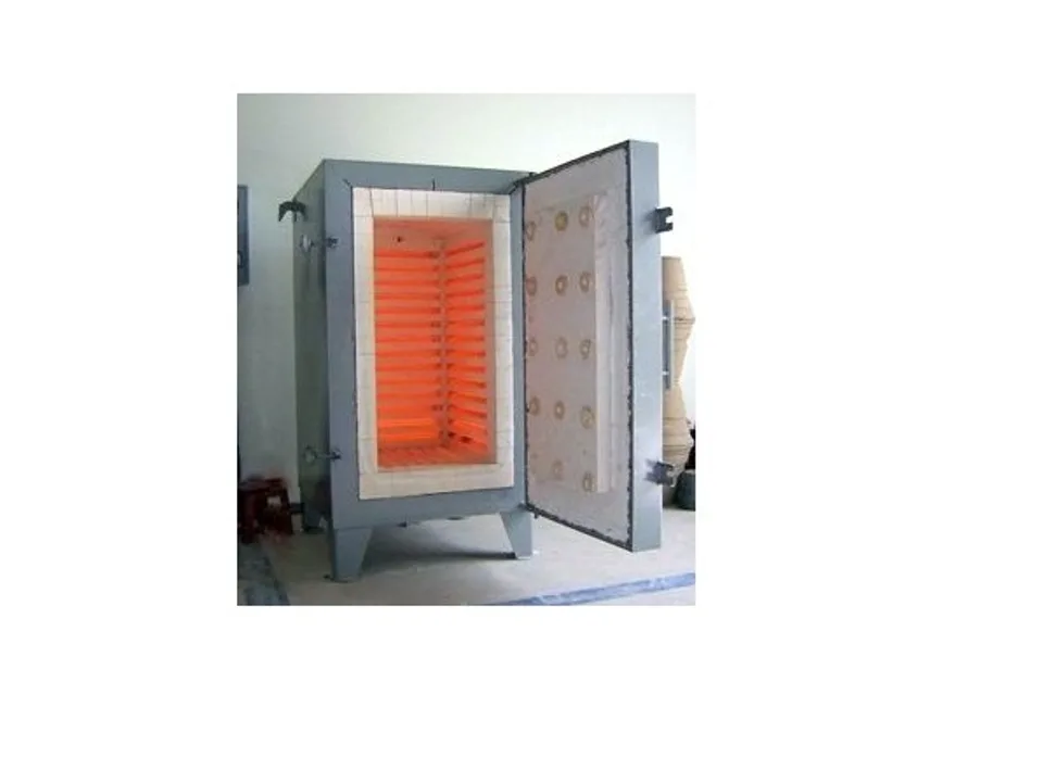 Lò nung gốm sứ buồng cao, cửa trước